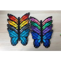 Schmetterlinge Aus Bügelperlen Schmetterlinge Aus Bügelperlen von ZwergenmamasDeko