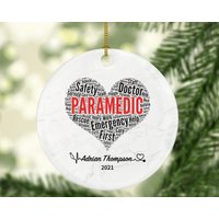 Sanitäter Weihnachten Ornament Personalisiert - Krankenwagen Krankenschwester Geschenk Für Krankenhausangestellte Sanitäter Weihnachten Ornament Personalisiert - Krankenwagen Krankenschwester Geschenk Für Krankenhausangestellte von aCreativePanda