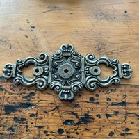 Vintage Verzierter Knauf Backplate - Antiker Messingknopf Backer von aVintageParcel