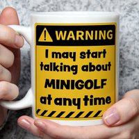 Minigolf-Liebhaber-Geschenk, Minigolf-Geschenke, Lustige Verrückte Golf-Geschenke, Minigolf-Thema, Minigolf-Fan-Tasse Wrn von abitofbanter