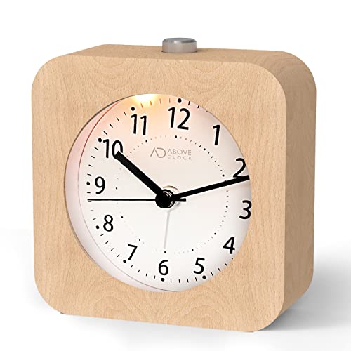 aboveClock Wecker Analog Ohne Ticken, Wecker Holz mit Snooze, Wecker Batteriebetriebe, Retro Wecker Analog, Tischuhr mit Nachtlicht, (1*AA-Batterie benötig) - Naturholz in Braun von aboveClock