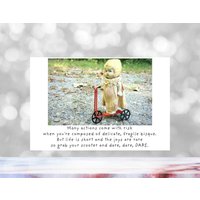Kühlschrankmagnet "Dare" Funny China Dolly Claudia Risk Taking Puppe Inspirational Typography von adventuresofclaudia