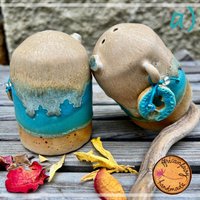2 Stück Salz - Und Pfefferstreuer Aus Keramik. Handgemacht Verschiedene Glasuren von africanfairy