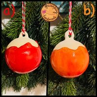 Bunte Christbaumkugeln Handgemacht Verschiedene. Farben Und Größen Bunte Christbaumkugeln Handgemacht Verschiedene. Farben Und Größen von africanfairy