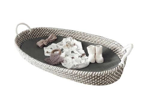 Wickelauflage, Massiver Baby Wickelkorb mit DREI Schichten Matratze Babykorb Baby Moseskorb Handgemachter, Seegras Weidenkorb, Baby Shower, Baby Zimmer von ahoj baby