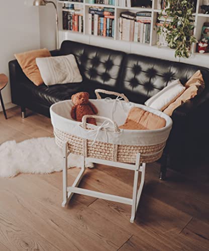 ahoj baby Babykörbe Moses - Babywiege mit Moseskorb Ständer und dreilagiger Matratze,- Stubenwagen Klappständer handgefertigter Schlafkorb Baskets (White), RXZ, 72x33 von ahoj baby