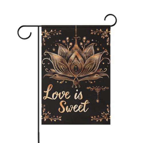 Kleine Outdoor-Flaggen im böhmischen marokkanischen Stil, "Love Is Sweet", bronzefarben, dekoratives Banner für den Außenbereich, Terrassendekoration, 30,5 x 45,7 Kleine Outdoor-Flaggen im böhmischen marokkanischen Stil, "Love Is Sweet", bronzefarben, dekoratives Banner für den Außenbereich, Terrassendekoration, 30,5 x 45,7 von aidingzhi