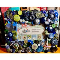 Kolibri ~ Knopfrahmen in Blau Und Grün Geschenk Für Gärtner Vogelliebhaber Rustikales Dekor Sie - Ihn 4x6 Foto Kolibri ~ Knopfrahmen in Blau Und Grün Geschenk Für Gärtner Vogelliebhaber Rustikales Dekor Sie - Ihn 4x6 Foto von allbuttonedupbytina