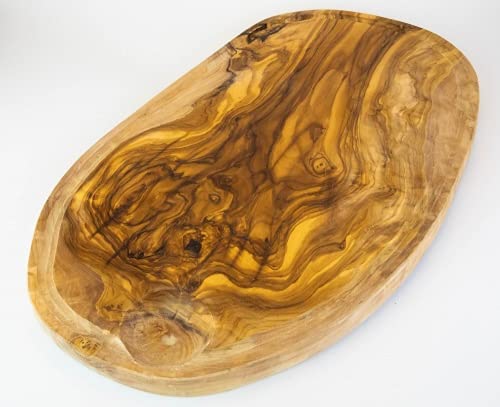 allesOlive | Tranchierbrett rustikal aus Olivenholz | Design und Größe des Tranchierbrett ist individuell und somit ein Unikat. Größe 30-35 cm von allesOlive
