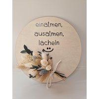 Personalisiertes Geschenk | Geburtstagsgeschenk Personalisiertes Holzschild Mit Trockenblumen Yogalehrerin Zum Entspannen von allesblume
