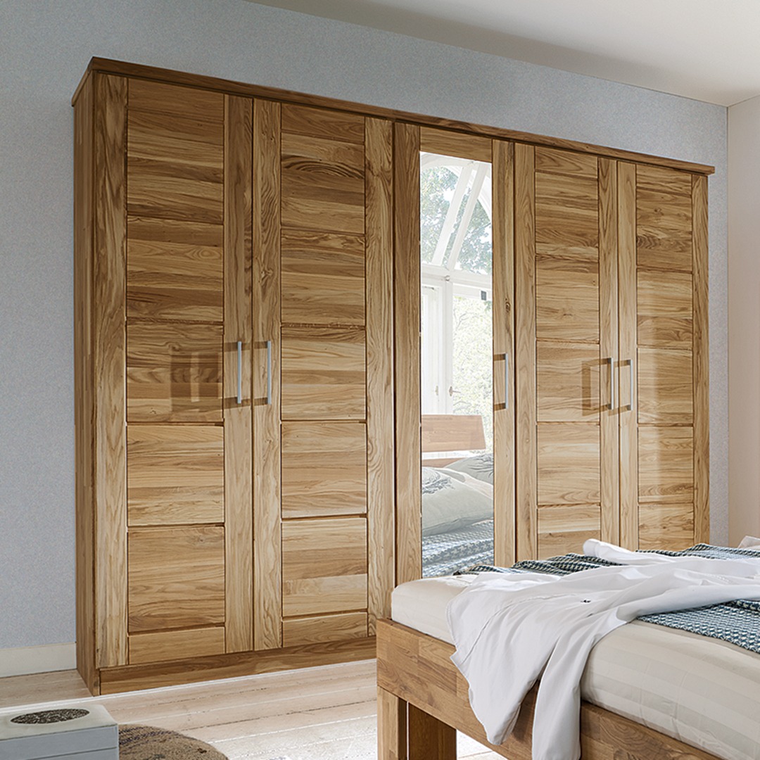 Drehtüren-Kleiderschrank "Lettino 02" - Holzart: Massivholz - Farbe: braun von allnatura