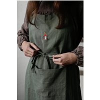 Salbei Traditionelle Schürze, Leinenschürze, Handstickerei, Küchenschürze, Kochschürze, Leinenschürze Für Frauen, Geschenk Frauen von allthebeautifullinen