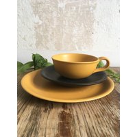 Paar Art Deco Teetassen Teller Vintage von amoeBe65