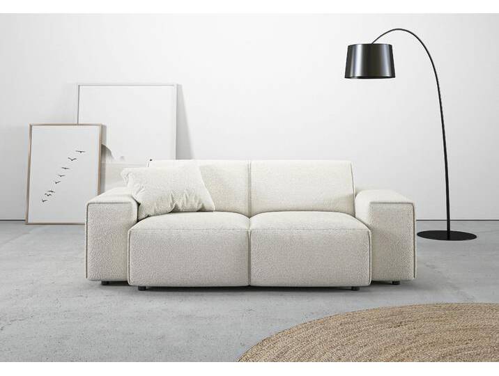 2-Sitzer ANDAS Glimminge auch in Breitcord + Feincord + Easy care-Bezug , weiß, B:194cm H:71cm T:101cm, 96% Polyester, 4% Polyacryl, Sofas, besondere Kedernähte,, Zierkissen von andas