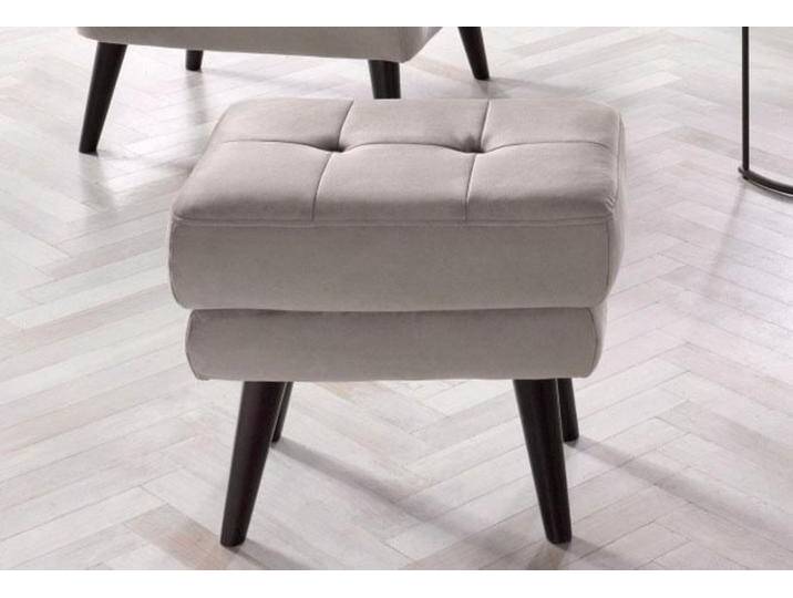 Hocker ANDAS Hemmink , grau (hellgrau), B:58cm H:47cm T:44cm, Samtvelours (100% Polyester);Luxus-Microfaser (100% Polyester);Struktur (94% Polyester, 6% Polyacryl), Hocker, Sitzhocker, mit Knopfheftung von andas