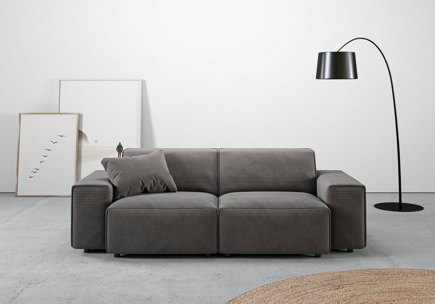 andas 2,5-Sitzer Glimminge auch in Breitcord, Feincord + Easy care-Bezug, besondere Kedernähte, Zierkissen von andas