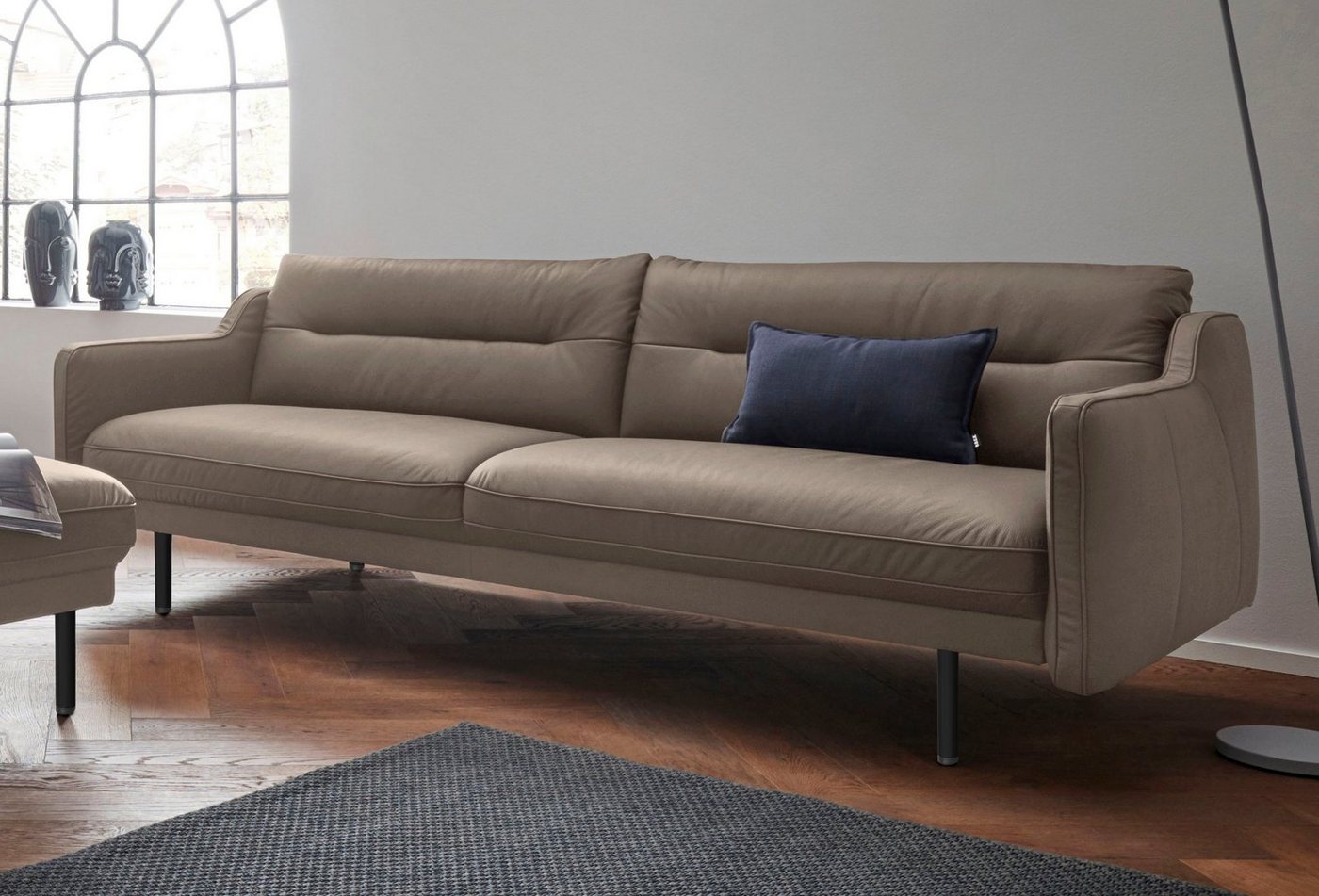 andas 2,5-Sitzer Nordfyn, edles Design in 3 Bezugsqualitäten, Design by Morten Georgsen andas 2,5-Sitzer Nordfyn, edles Design in 3 Bezugsqualitäten, Design by Morten Georgsen von andas