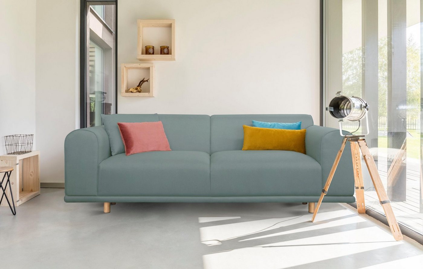 andas 3-Sitzer Maroon, in skandinavischem Design, mit losen Kissen andas 3-Sitzer Maroon, in skandinavischem Design, mit losen Kissen von andas