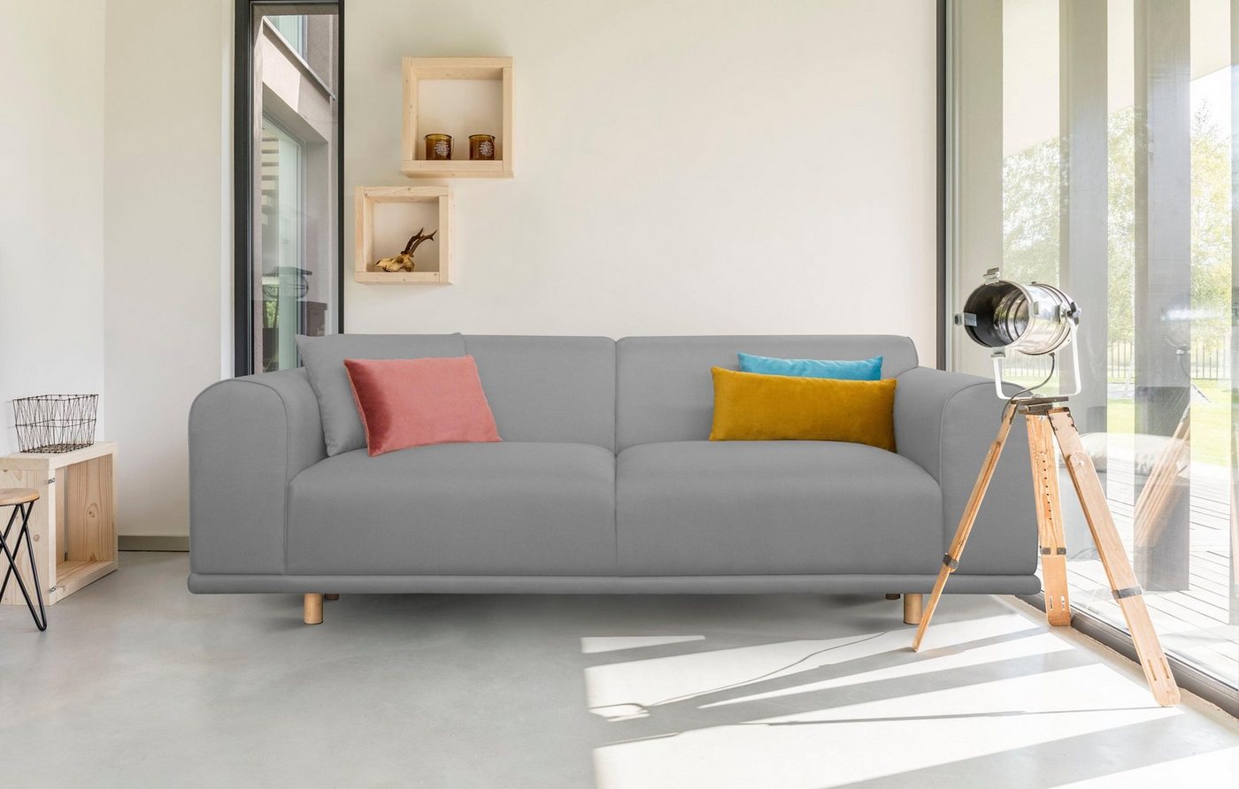 andas 3-Sitzer Maroon, in skandinavischem Design, mit losen Kissen andas 3-Sitzer Maroon, in skandinavischem Design, mit losen Kissen von andas