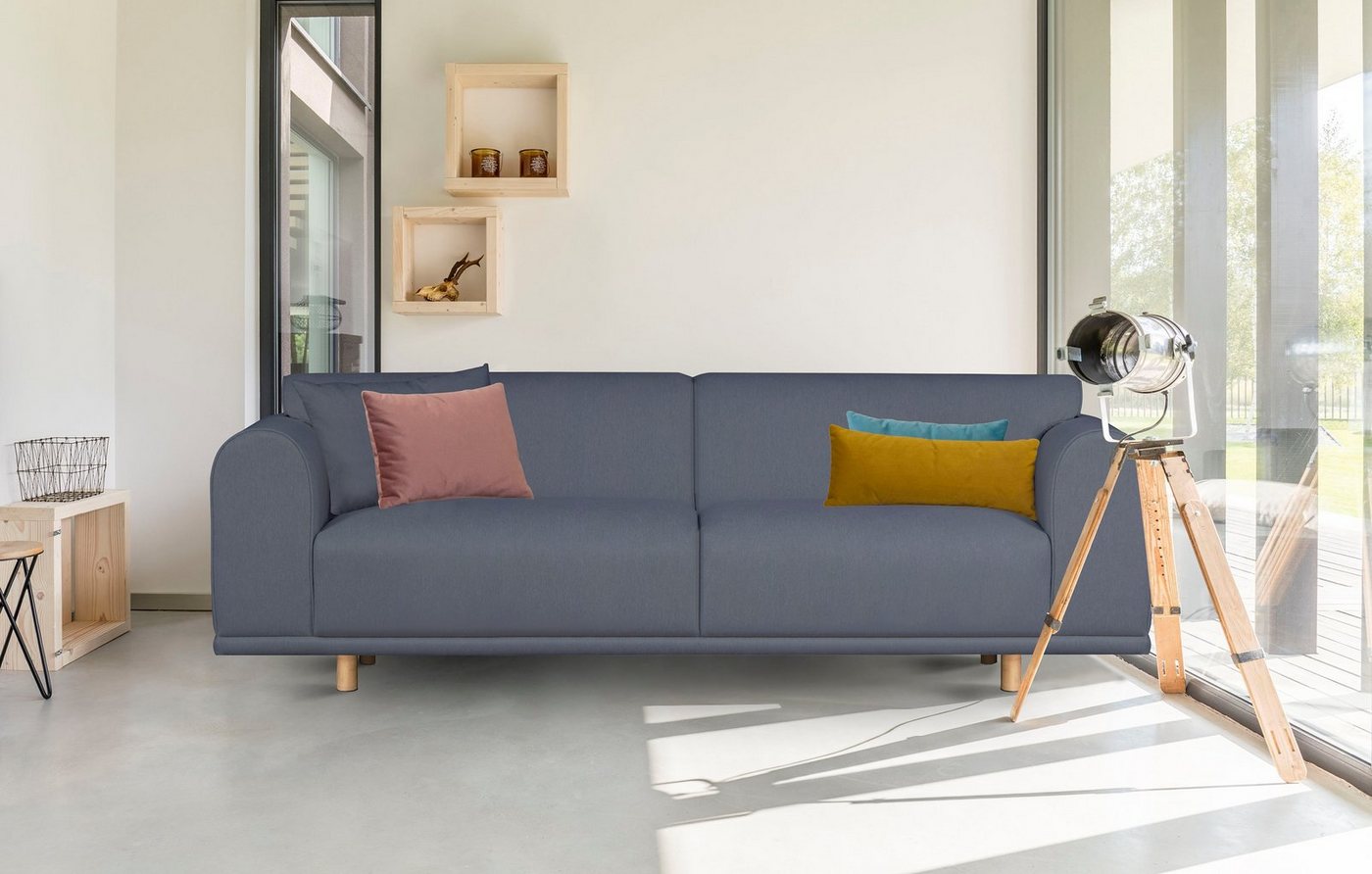 andas 3-Sitzer Maroon, in skandinavischem Design, mit losen Kissen andas 3-Sitzer Maroon, in skandinavischem Design, mit losen Kissen von andas