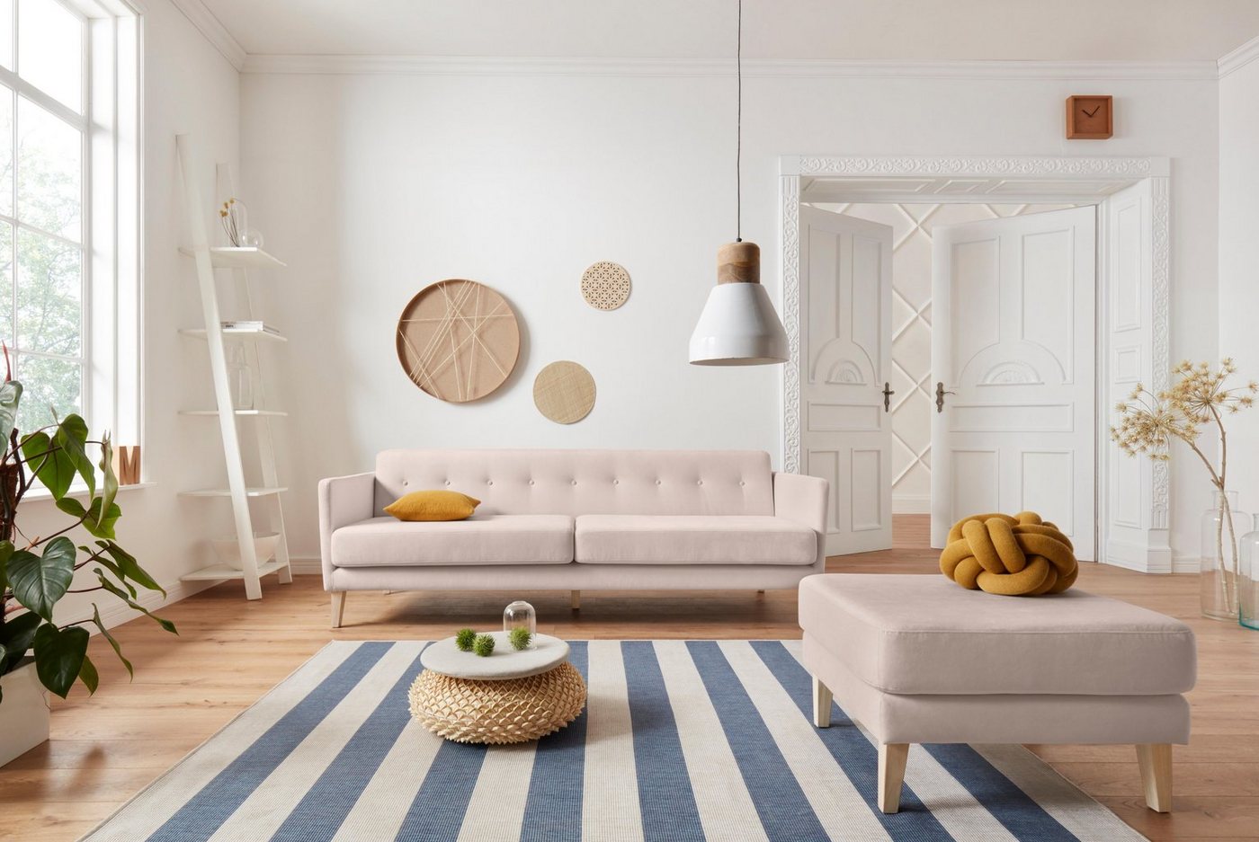 andas 3-Sitzer Raadal, in skandinavischem Design, Knopfheftung, Design by Morten Georgsen andas 3-Sitzer Raadal, in skandinavischem Design, Knopfheftung, Design by Morten Georgsen von andas