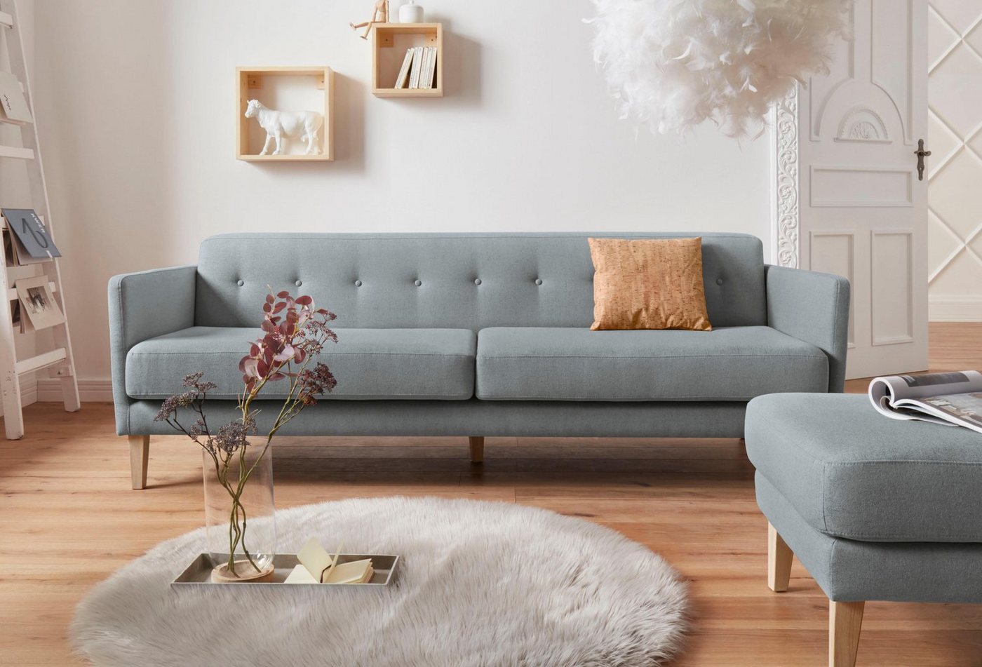 andas 3-Sitzer Raadal, in skandinavischem Design, Knopfheftung, Design by Morten Georgsen andas 3-Sitzer Raadal, in skandinavischem Design, Knopfheftung, Design by Morten Georgsen von andas