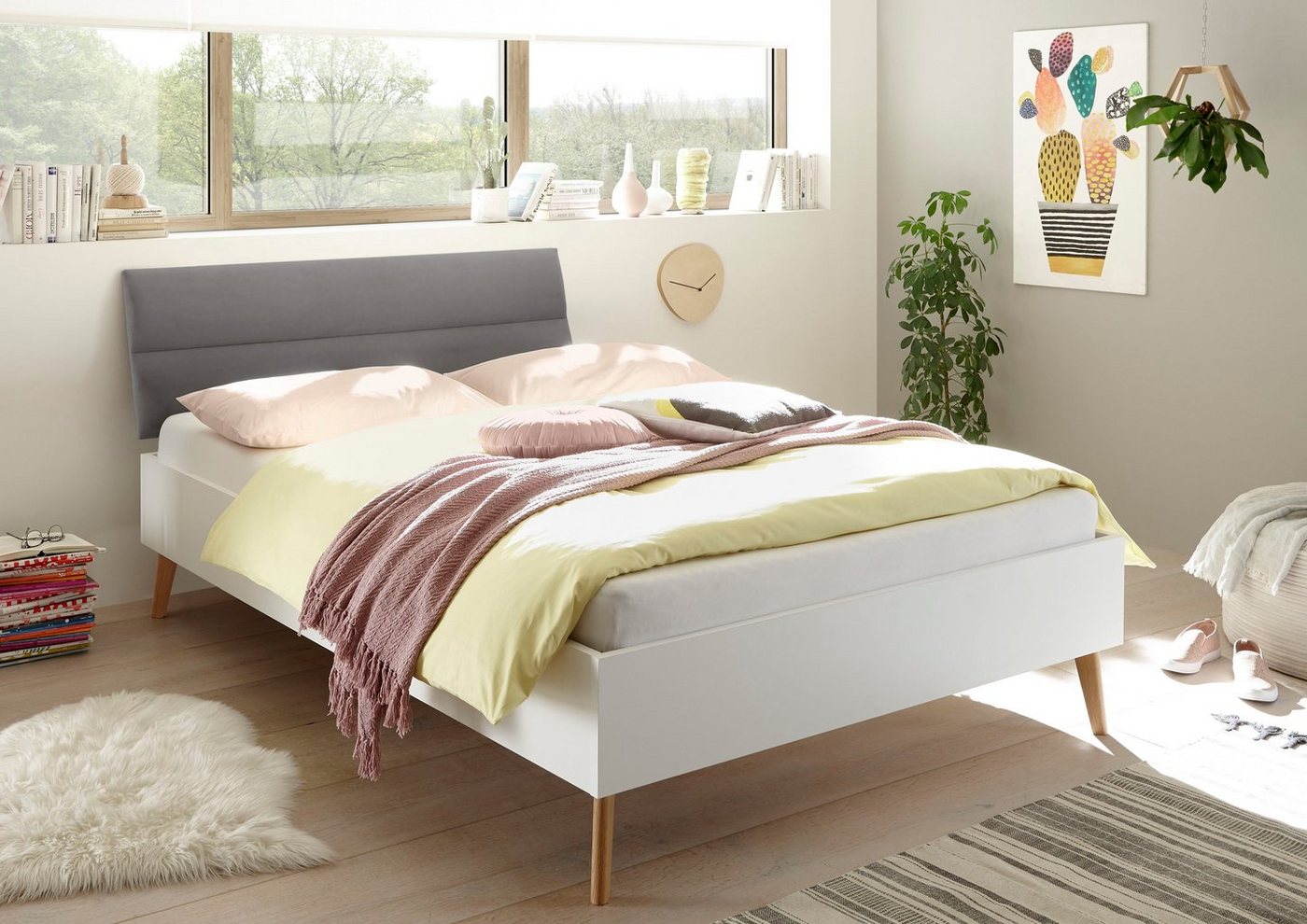 andas Einzelbett MERLE Bett im skandinavischen Design, Bettgestell mit Massivholzfüßen, Bettrahmen mit gepolstertem Kopfteil, Liegefläche 140 x 200cm andas Einzelbett MERLE Bett im skandinavischen Design, Bettgestell mit Massivholzfüßen, Bettrahmen mit gepolstertem Kopfteil, Liegefläche 140 x 200cm von andas