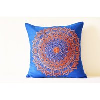 Orange & Blau Bestickt Faux Wildleder Kissenbezug, Dekorative Kissen, Werfen Kissenbezug Orange & Blau Bestickt Faux Wildleder Kissenbezug, Dekorative Kissen, Werfen Kissenbezug von anekdesigns
