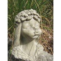 Blumenkind Frühling Aus Resin Gartendeko Gartenfigur Feen Elfen Zauberblume Blumenkind Frühling Aus Resin Gartendeko Gartenfigur Feen Elfen Zauberblume von angelsgardendekoshop