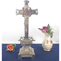 Kruzifix Mit Weihwasserbehälter Metallguss Ca 70Er 28 cm Hoch Inri Stand Kruzifix Mit Weihwasserbehälter Metallguss Ca 70Er 28 cm Hoch Inri Stand von antikwunderland