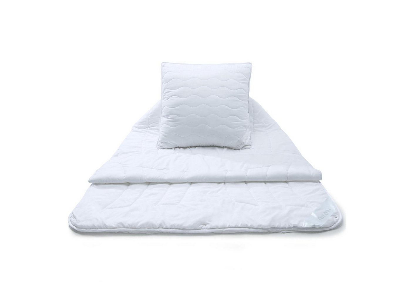 aqua-textil Bettdecke, Kopfkissen + Topper Ambiente Mikrofaser 4 Jahr. Decke 1x 150x220cm + Kissen 1x 80x80cm aqua-textil Bettdecke, Kopfkissen + Topper Ambiente Mikrofaser 4 Jahr. Decke 1x 150x220cm + Kissen 1x 80x80cm von aqua-textil