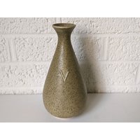 Vintage Gesprenkelte Potter Vase Oder Essigglas | Grüne Und Braune Olivenfarbene von archipel32