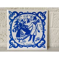 Vintage Signiert Della Bemalte Fliese Die Skater | Kunst, Untersetzer, Wandbehang Blau Und Weiß von archipel32