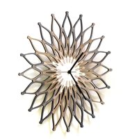 Feuerwerk Silber - Moderne Große Wanduhr Mit 4 Schattierungen Von/Grau von ardeola