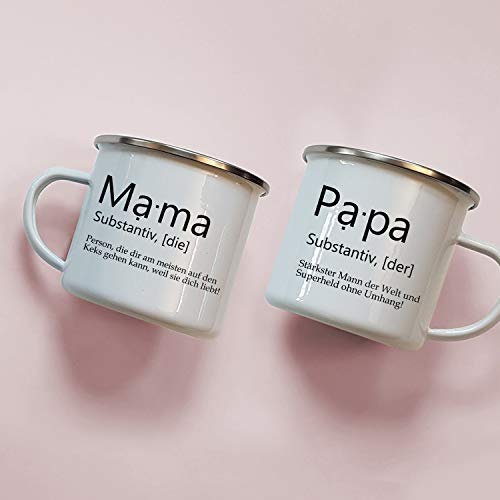 artboxONE Emaille Tasse -Mama und Papa Definition Kaffeetasse Set für Mama und Papa von artboxONE