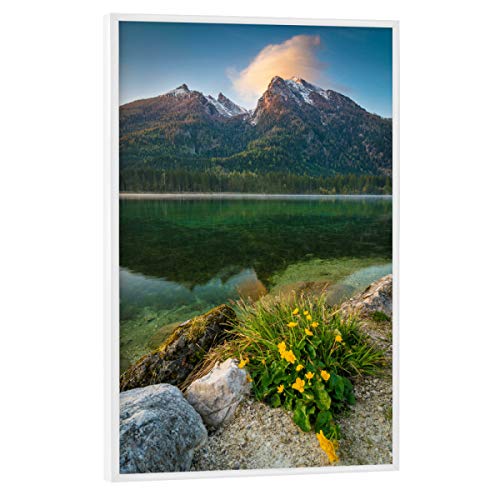 artboxONE Poster mit weißem Rahmen 30x20 cm Natur Frühling am Hintersee - Bild ramsau Bayern berchtesgaden von artboxONE