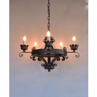 Geschmiedeter Eisen Kronleuchter, Mittelalterlicher Großer 5 Licht Kronleuchter von arteferrum