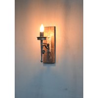 Handgeschmiedete Wandleuchte, Bauernhaus Holz Und Schmiedeeisen Wand Lampe, Mittelalterliche Kerze Wandleuchte Licht von arteferrum