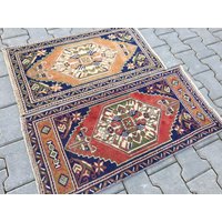 Boho Teppich Paar, Kleine Oushak Teppiche, Handgeknüpfte Vintage 2Er Set, Blau Rote Perserteppiche von arthandmadetr