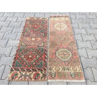 Vintage Kleiner Teppich, Handgewebter Handgeknüpfter Teppich von arthandmadetr