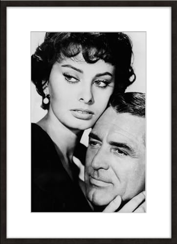 artissimo, schwarz weiß Poster mit Passepartout und Rahmen 51x71cm, PE6583-SC, Stars: Cary Grant & Sophia Loren, Bild, Wandbild, Bild, Hollywood Legende, Berühmte Filmstars, Schwarz weiß Foto gerahmt von artissimo