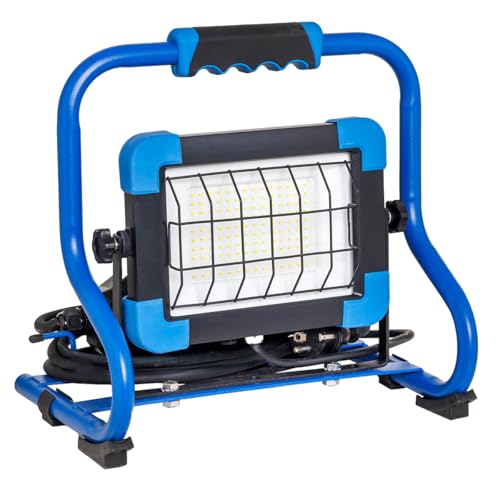 as - Schwabe Slimline Pro mobiler LED Strahler 50W, 6500lm - mit OSRAM Chip - 360° stufenlos schwenkbar - 50.000h Lebensdauer - IP65 Gehäuse - Kabel 3 m - 2 Steckdosen, 2 USB - Fluter IP44, 46431 von as - Schwabe