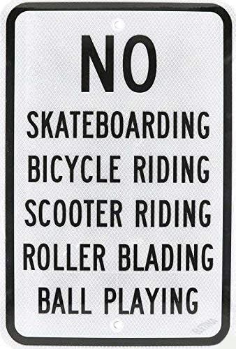 Straßenschild, Warnschild, Metallblech, Aufschrift "No Skateboarding Scooter Riding Ball Playing Black On White Decor", Aluminiumschild für Innen- und Außenbereich, 20,3 x 30,5 cm Straßenschild, Warnschild, Metallblech, Aufschrift "No Skateboarding Scooter Riding Ball Playing Black On White Decor", Aluminiumschild für Innen- und Außenbereich, 20,3 x 30,5 cm von asfqweff