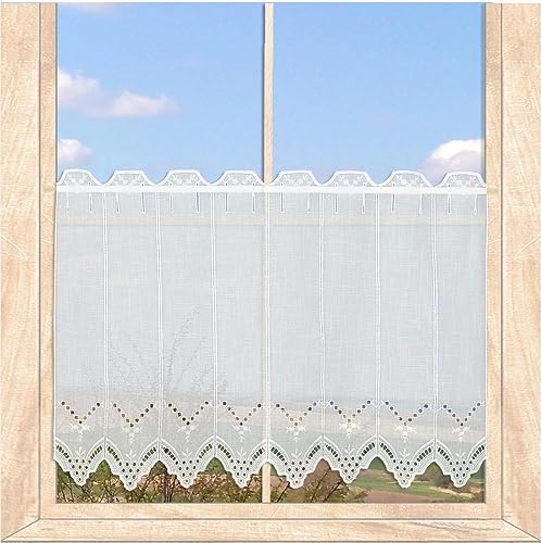 atelier alles-Spitze Weiße Landhaus-Gardine Nele | Halbtransparente Scheiben-Gardine mit hochwertiger Bohrstickerei auf Strukturbatist | Höhe x Breite: 55 x 160 cm von atelier alles-Spitze