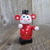 Vintage Holz Affe Clown Ornament Maus Weihnachtshut Große Ohren Baum Rot von atgrandmastable