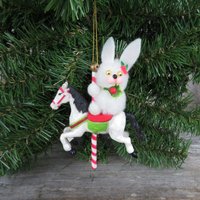 Vintage Weißer Hase Und Karussell Pferd Pony Ornament Pom Googly Augen Kunststoff Weihnachten von atgrandmastable