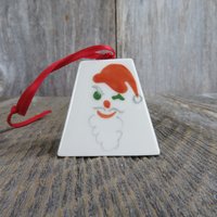 Vintage Winking Santa Bell Ornament Poinsettia Studios Kalifornien Weihnachten Keramik von atgrandmastable