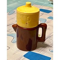 Vintage Braun Und Gelb Kaffee Kann Auf Salt - Pfefferstreuer Wasserkocher-Tee von atomickitkatvintage