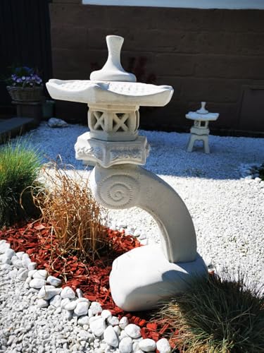 auerco Steintempel im japanischen Stil 'Rankei S' - Handgefertigte Gartenfigur aus regionalem Steinguss - Zen - Dekoration für Garten & Terasse - wetterfest & langlebig von auerco