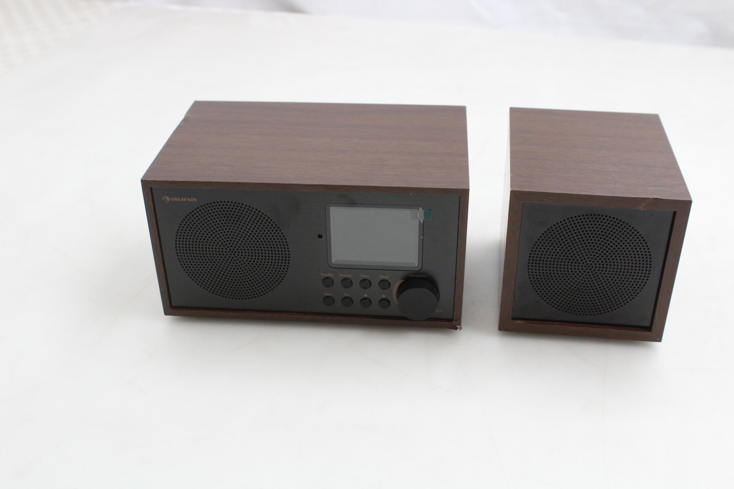 Auna Silver/Black Star Mini Internetradio Walnuss Holz Dab+ Siehe Text + Fotos B-Ware Auna Silver/Black Star Mini Internetradio Walnuss Holz Dab+ Siehe Text + Fotos B-Ware von auna